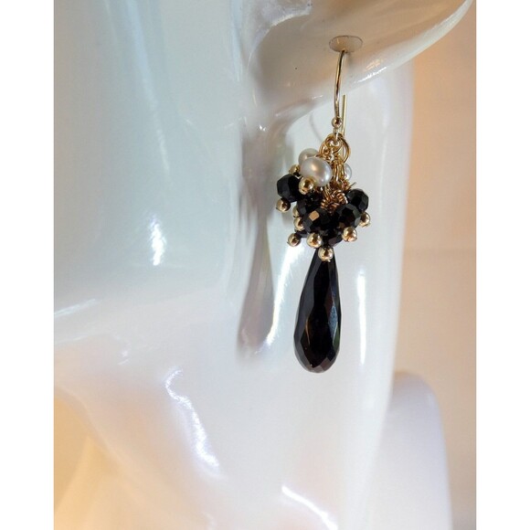 Black Spinel - White Fresh Water Pearl Gold Beaded Earrings - Picture 2 of 6